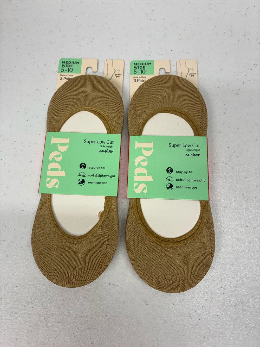 Peds womens liner socks shoe size 5-10 wide beige super lightweight new with tag
